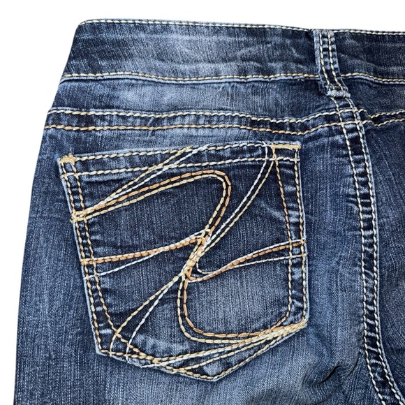 SOLD.. on eBay… SILVER JEANS Women’s 30x33 Tuesday Bootcut - EUC!! - Picture 7 of 11